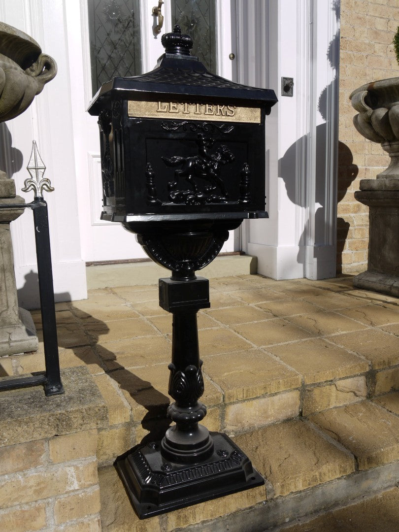 Black Aluminium Post Box With Horse & Rider Design 46 Tall