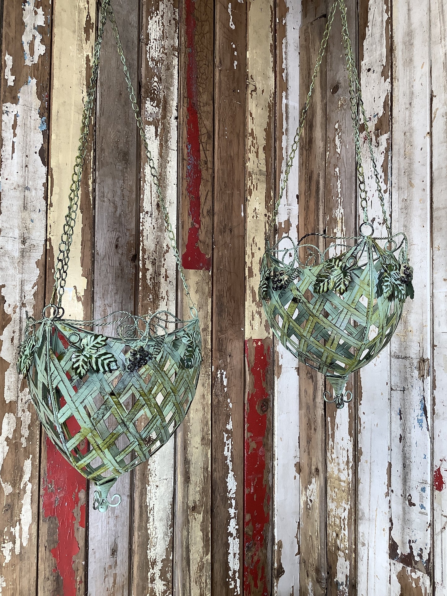 Set Of Two Antique Green Leaf Lattice Hanging Baskets Small & Large Lovely