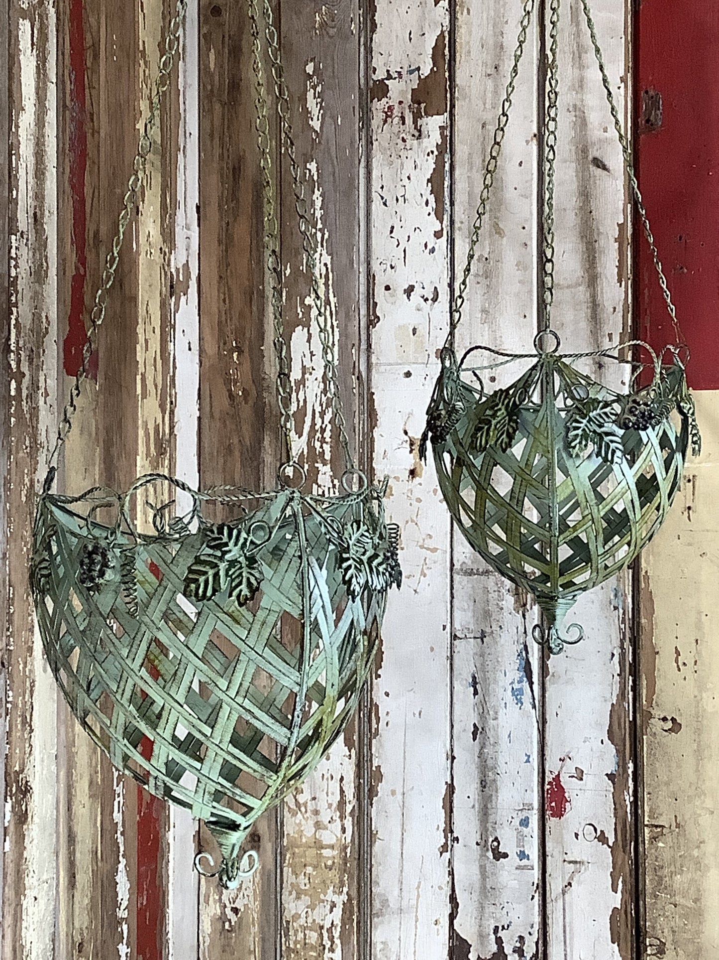 Set Of Two Antique Green Leaf Lattice Hanging Baskets Small & Large Lovely