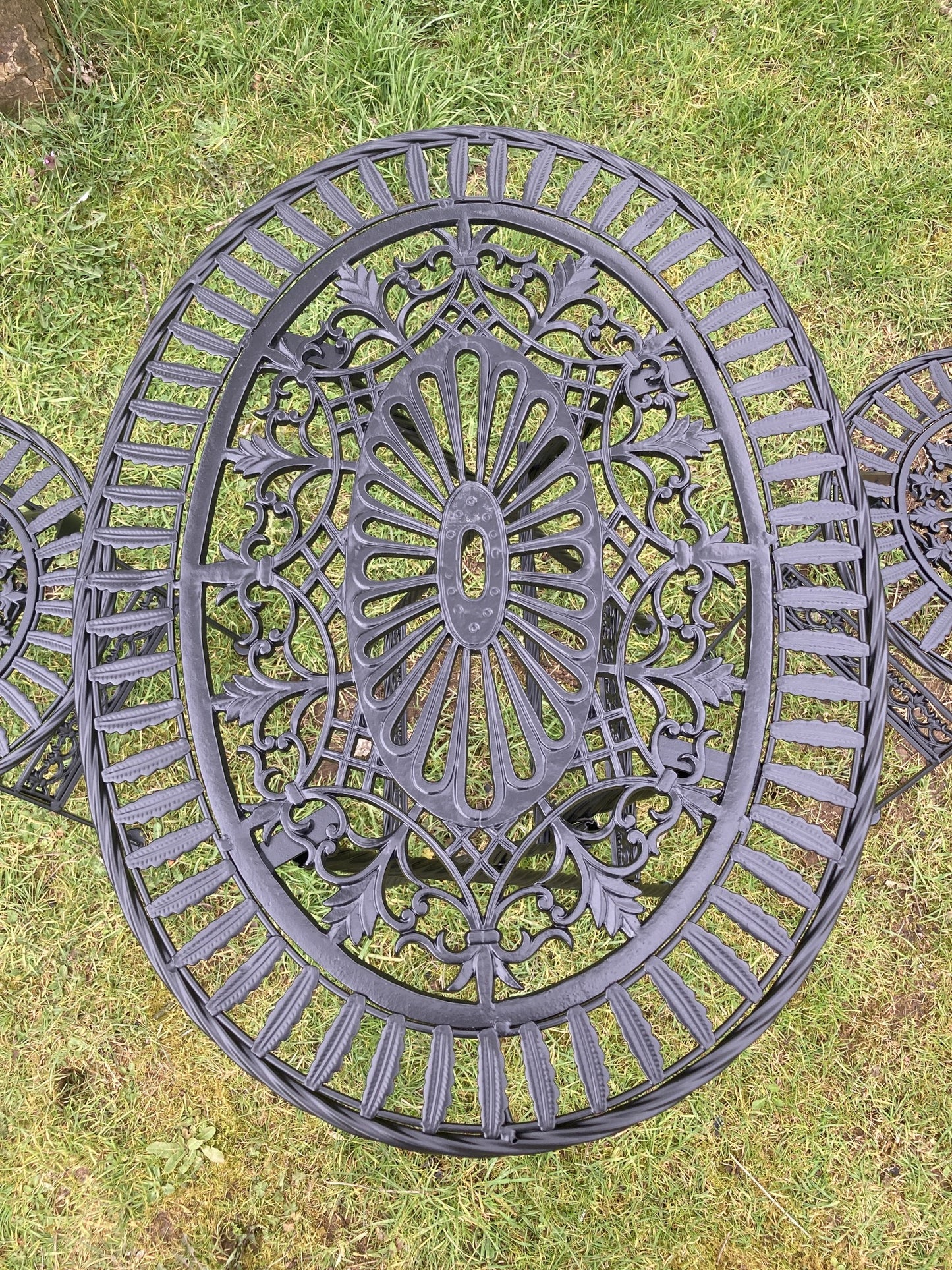 Black Cast & Wrought Iron Style Oval Garden Set 2 Folding Chairs & Table