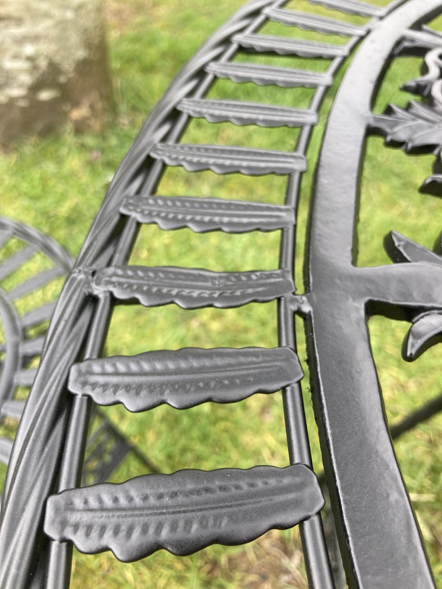 Black Cast & Wrought Iron Style Oval Garden Set 2 Folding Chairs & Table