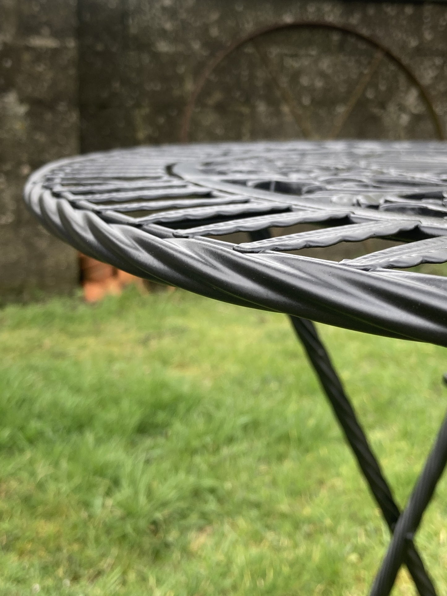 Black Cast & Wrought Iron Style Oval Garden Set 2 Folding Chairs & Table