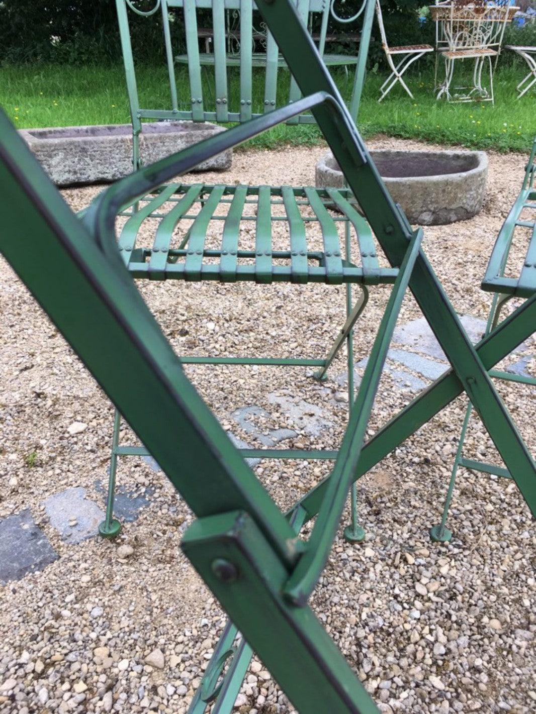 Antique Green Wrought Iron Style Slats Garden Bistro Table & 4 Chairs Set