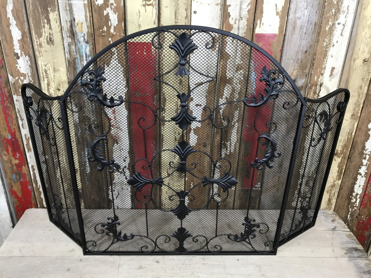 Statin Black Folding Metal Fire Spark Guard Decorative Fireplace Screen Steel