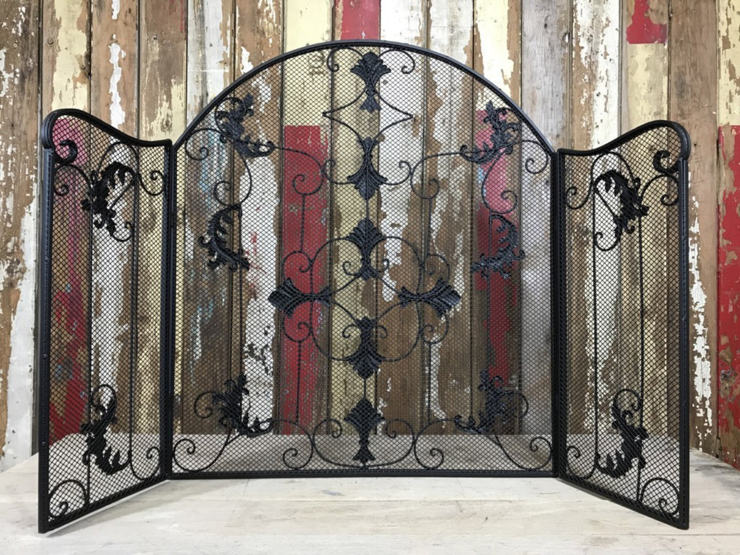 Statin Black Folding Metal Fire Spark Guard Decorative Fireplace Screen Steel