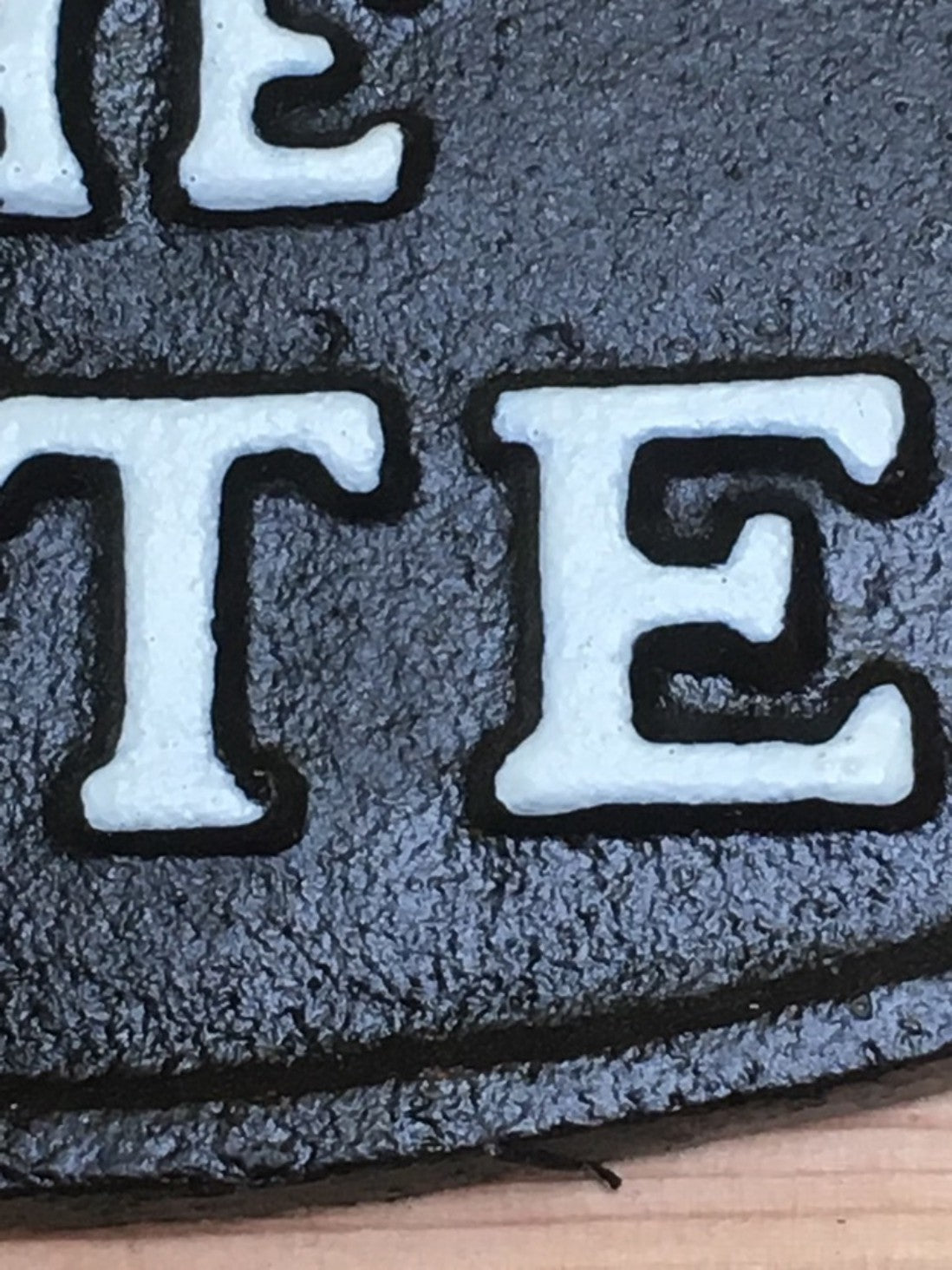 Cast Iron Sign Farm Country "PLEASE CLOSE THE GATE" White Text