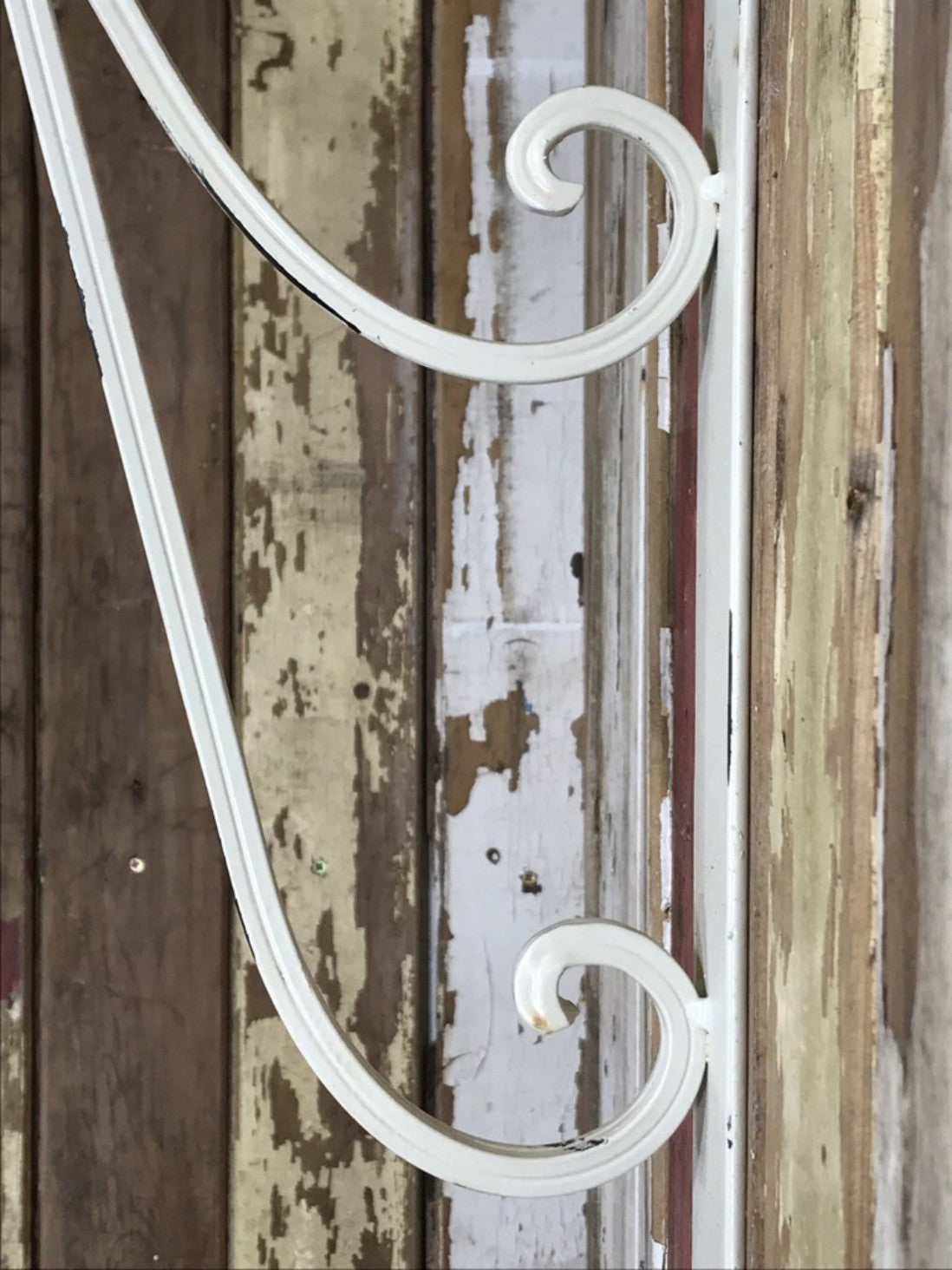 Cream Hanging Basket Bracket