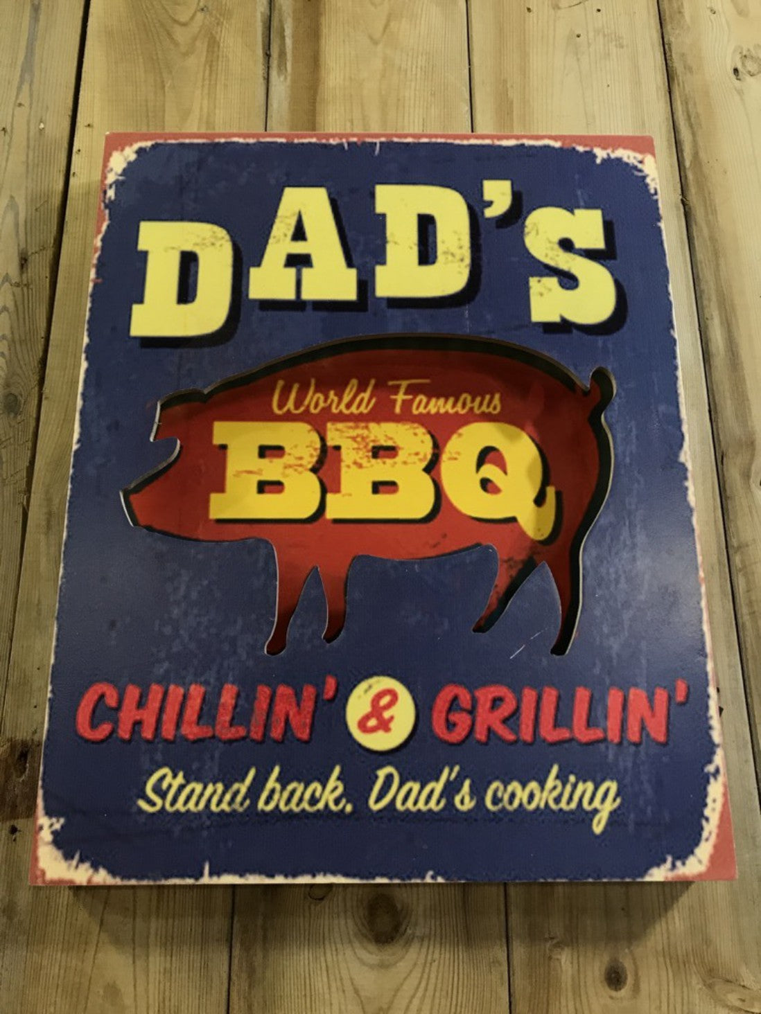 Illuminated LED Wall Sign DADS BBQ CHILLIN & GRILLING 19 5/8x16