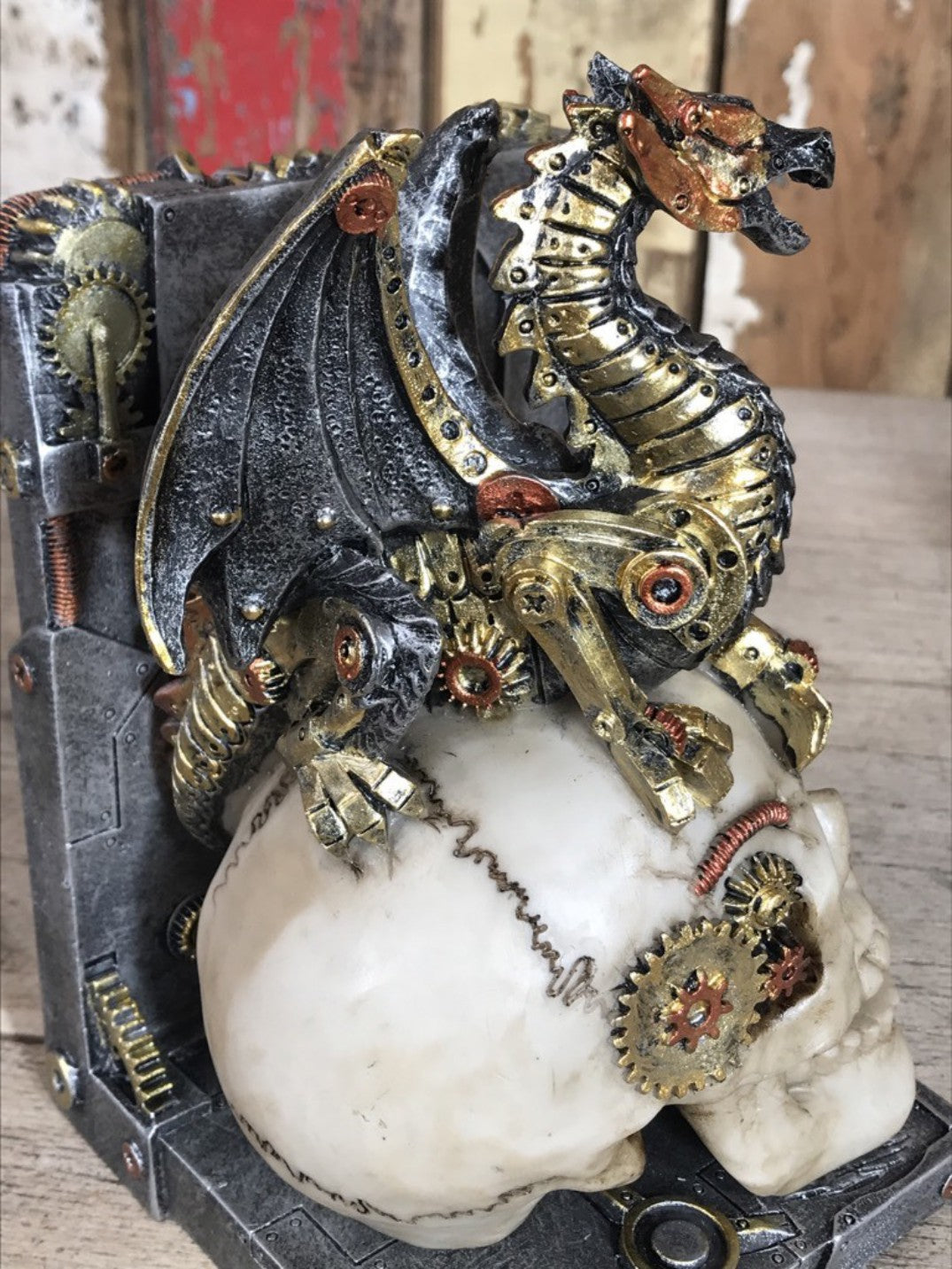 Steampunk Skulls With Dragons Bookends Fantastic Amazing Detail Quirky Bookends