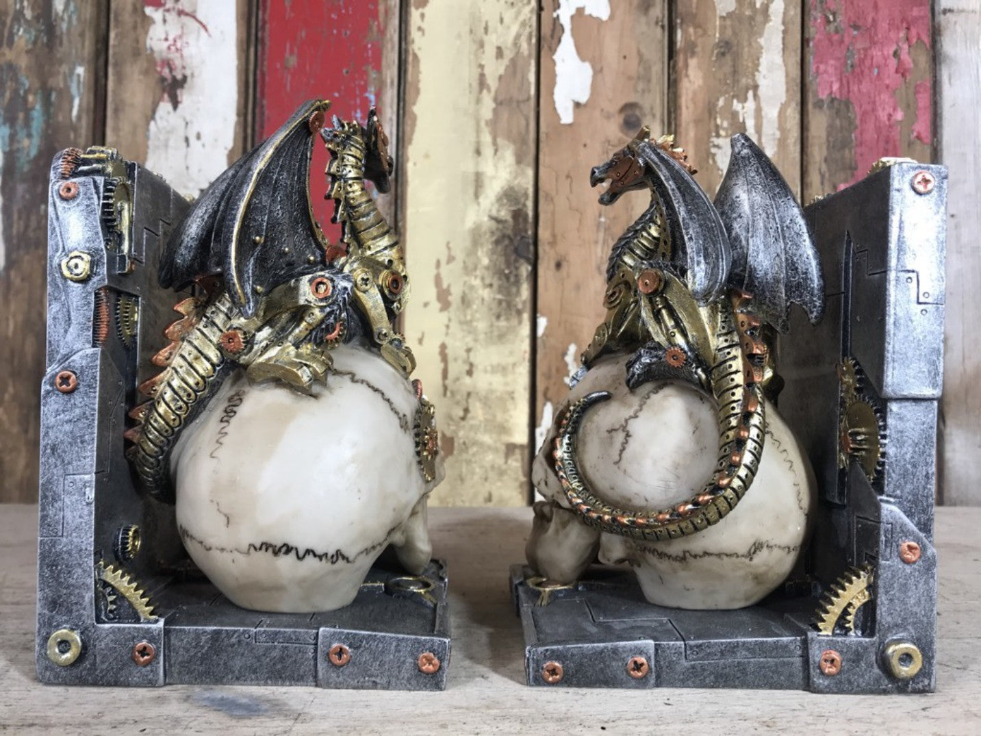 Steampunk Skulls With Dragons Bookends Fantastic Amazing Detail Quirky Bookends