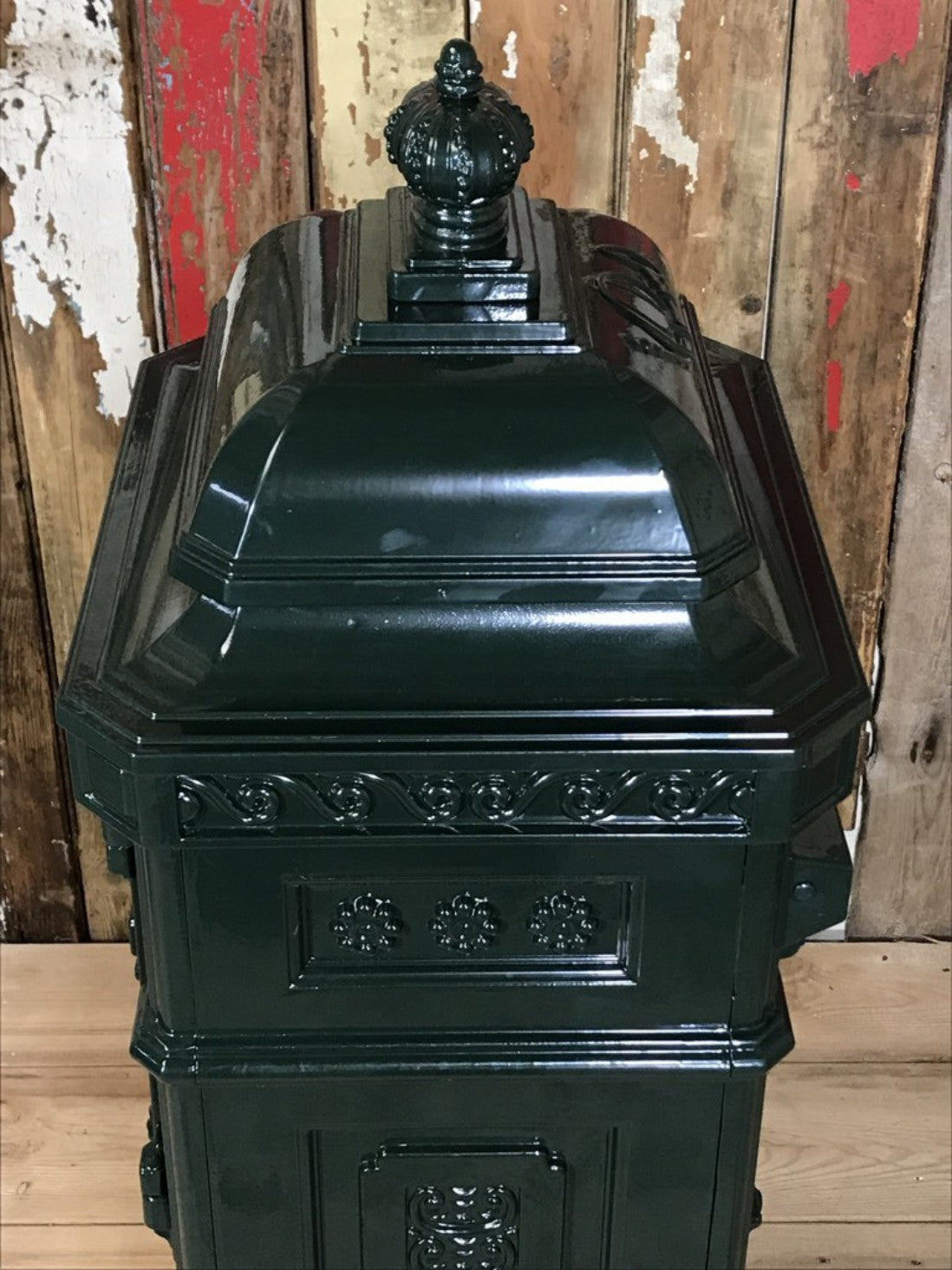 Tall Green Cast Aluminium Pillar Mailbox Post Parcel Box Letterbox Mail