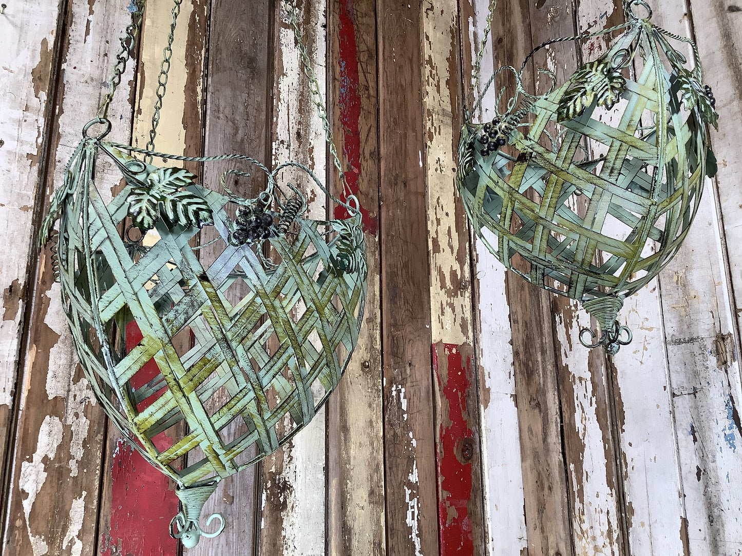 Set Of Two Antique Green Leaf Lattice Hanging Baskets Small & Large Lovely
