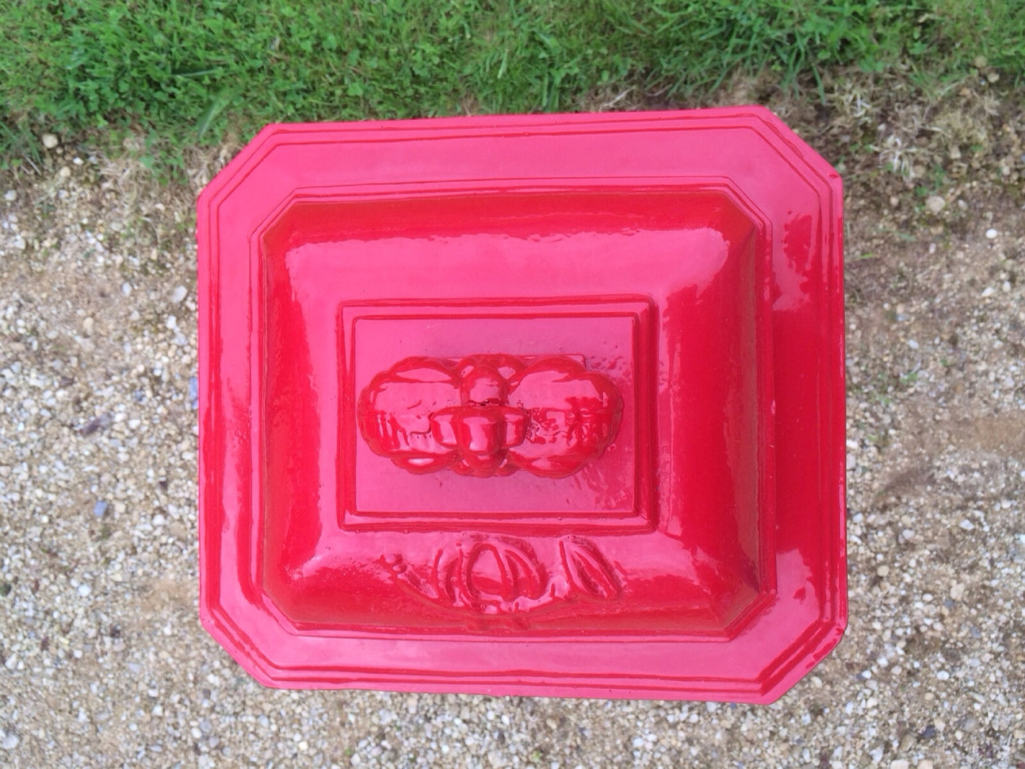 Heavy Cast Iron Royal Red Pillar Mailbox