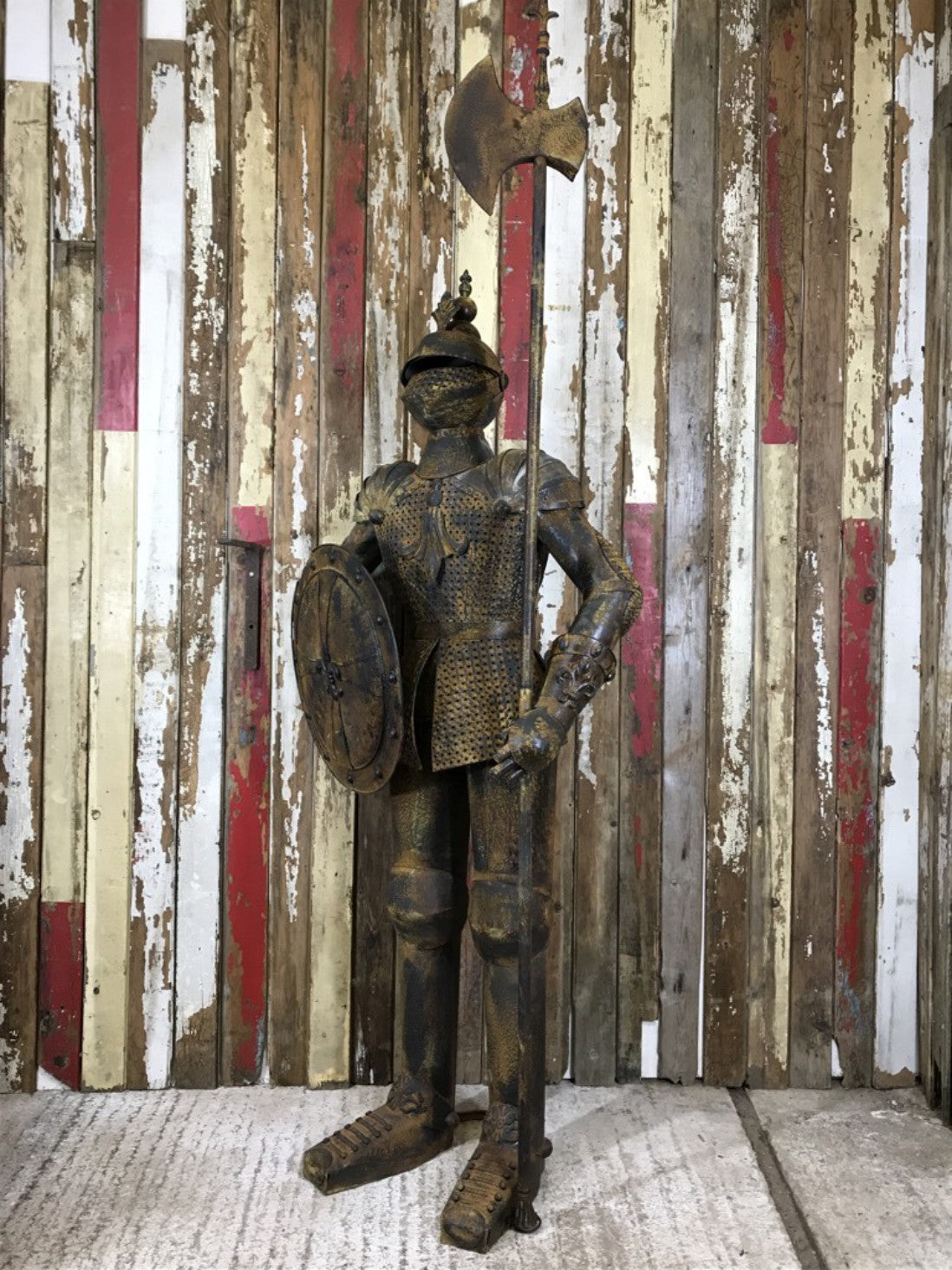6'6" Large Life Size Rusty Style Metal Knight Suit Of Armour Figure & Long Axe