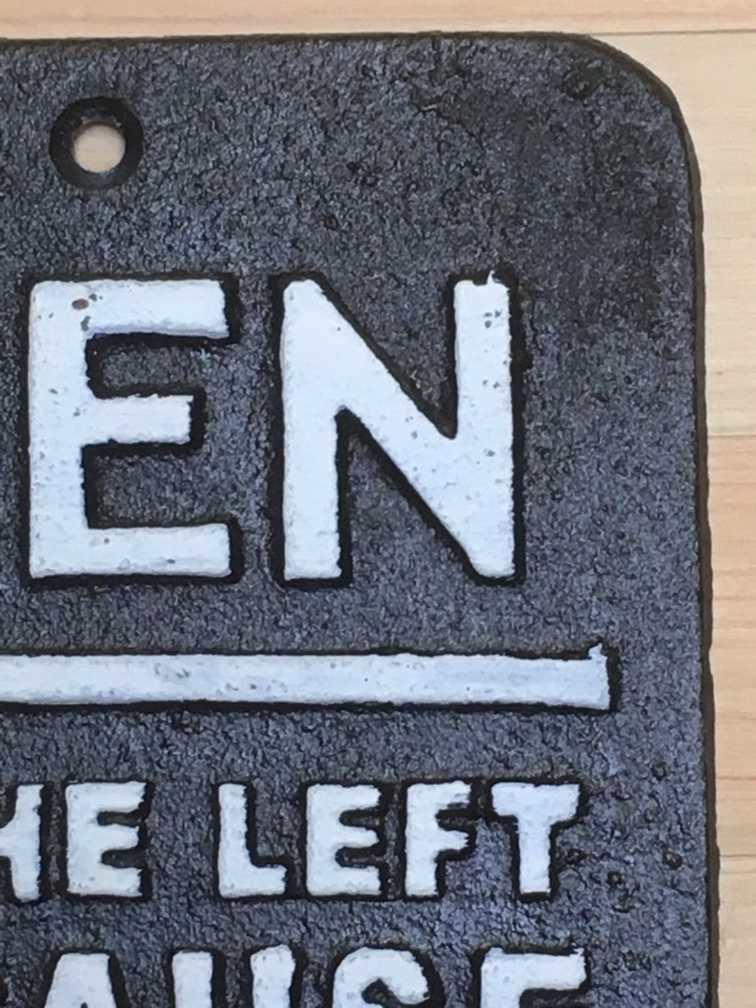 MEN TO THE LEFT BECAUSE WOMEN ARE ALWAYS RIGHT Funny Cast Iron Sign
