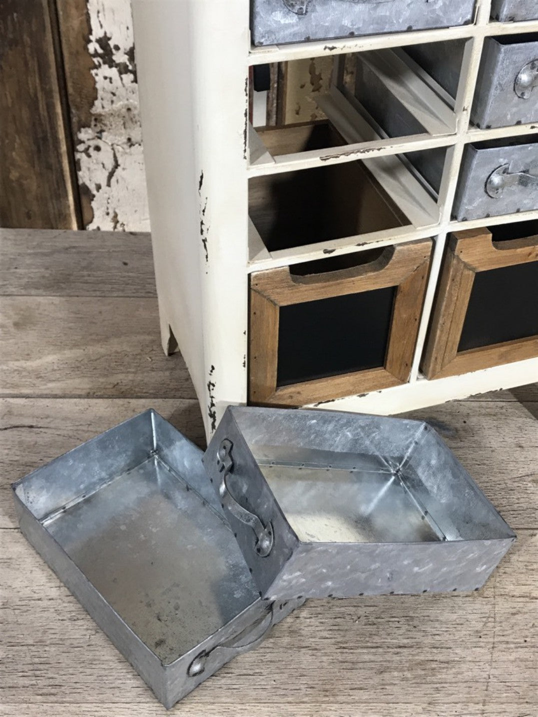 Industrial Free Standing 2' Distressed Metal Chest Of 14 Drawers Useful Cream