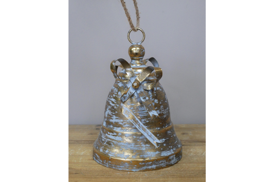 Decorative 26cm Seasonal Christmas Metal Bell Decoration Display