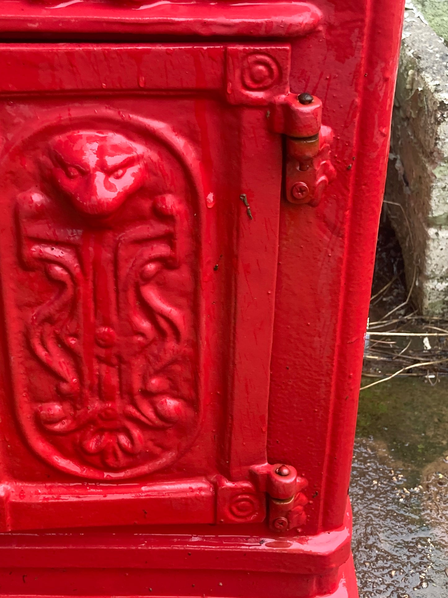 Heavy Cast Iron Royal Red Pillar Mailbox 2nd