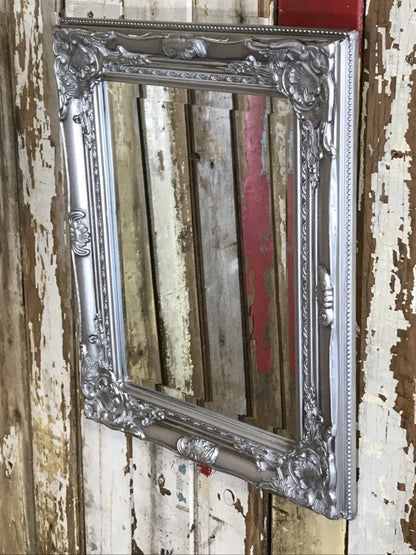 17"x21" Antiqued Silver Finish Rectangle Framed Bevelled Small Wall Mirror