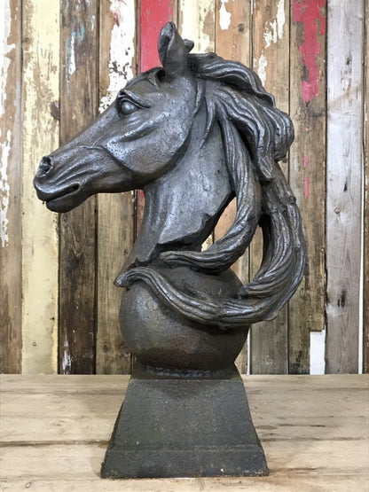 Large Life Like Cast Iron Rusty Horse Head With Flowing Mane Large 31”