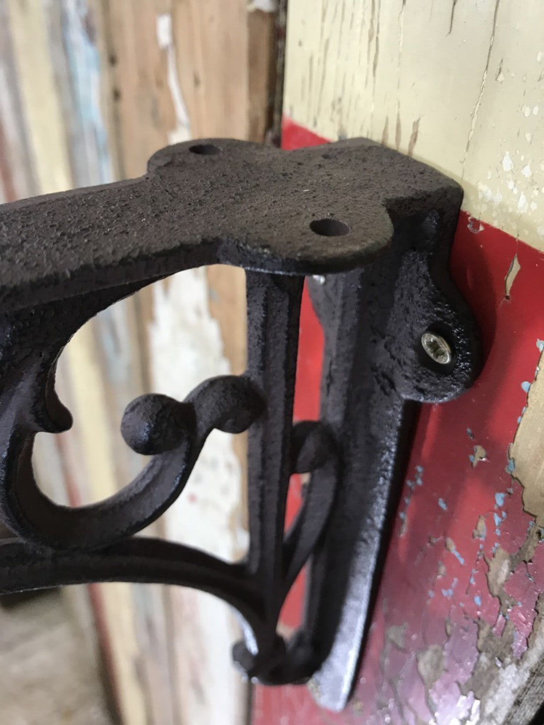 Ornate Single Cast Iron Shelf Wall Support Bracket 18cm By 18cm Brown