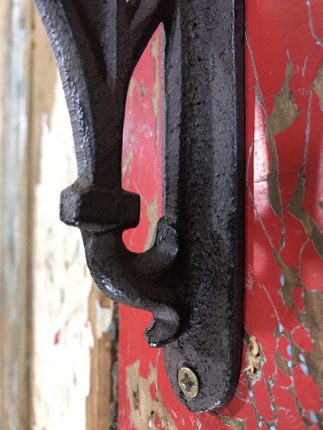 Ornate Single Cast Iron Shelf Wall Support Bracket 18cm By 18cm Brown