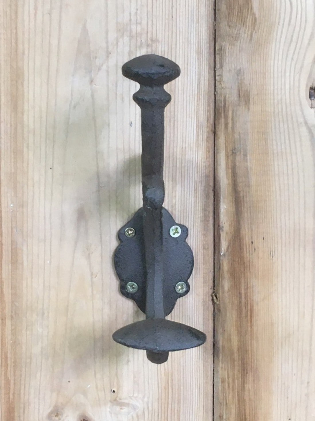Cast iron double hat and coat hook in a Victorian style – Somerset Shop