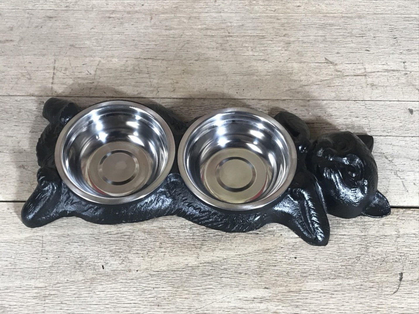 Cast Iron Black Lying Down Cat Feeder With 2 Stainless Steel Bowls Lovely