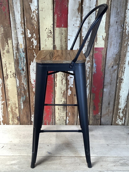 Stylish Charcoal Grey Metal Bar Stool With Rustic Wooden Top & Metal Backrest