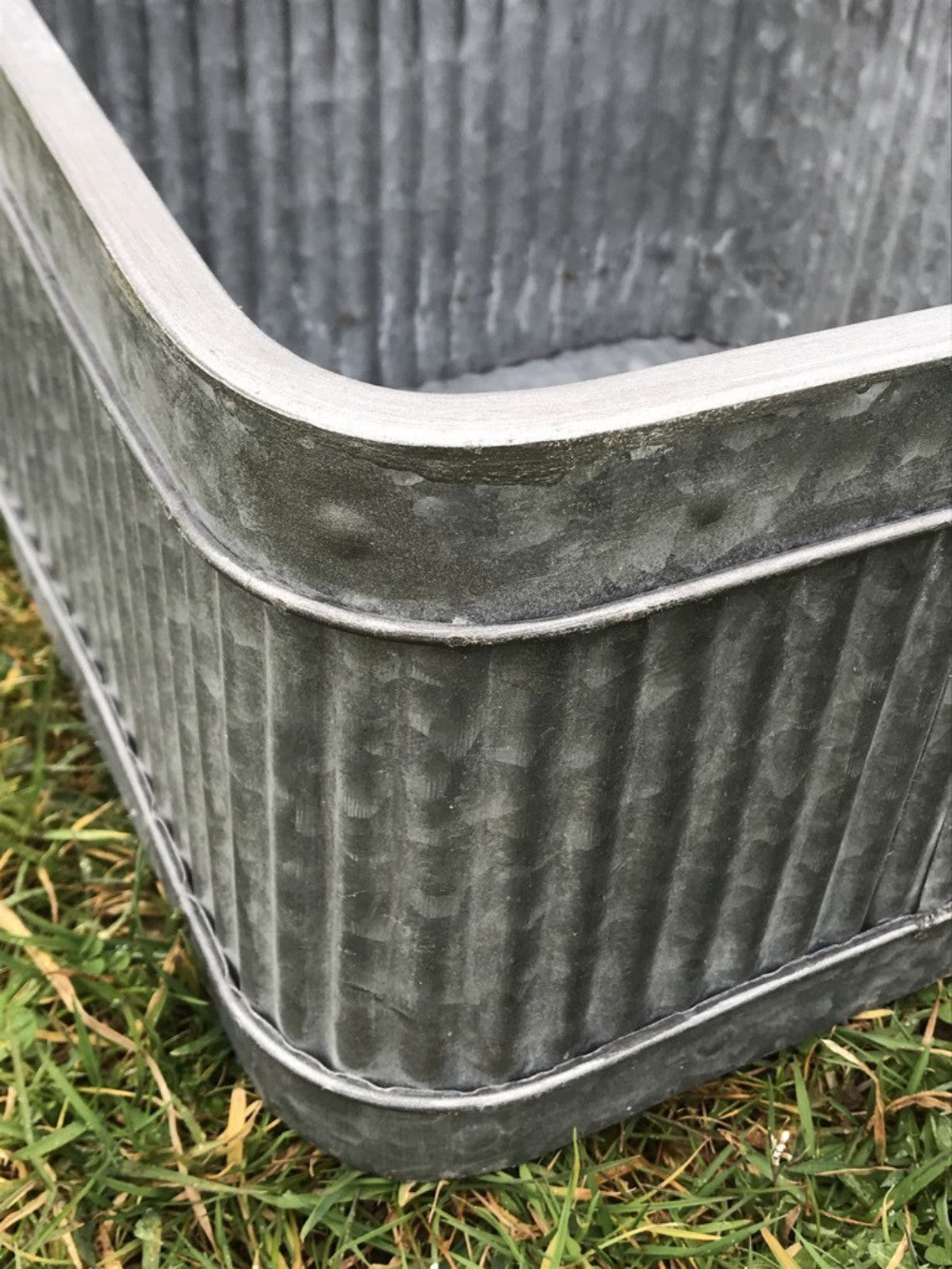 3 Galvanised Garden Planters Dolly Tub Style Ribbed Small,Medium & Large
